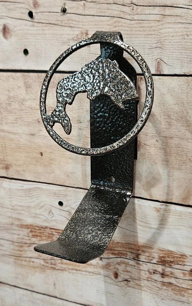 Hat Holder - Bass