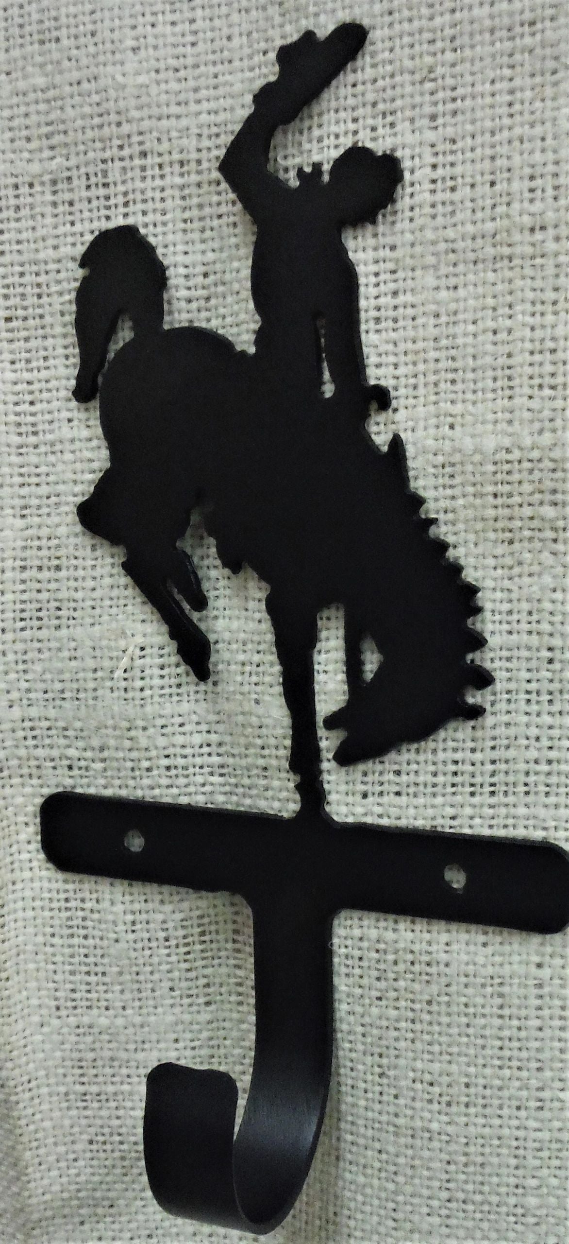 Wy Bronc Single Hook
